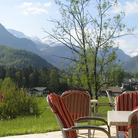 Tourist Boehm Schönau am Königssee