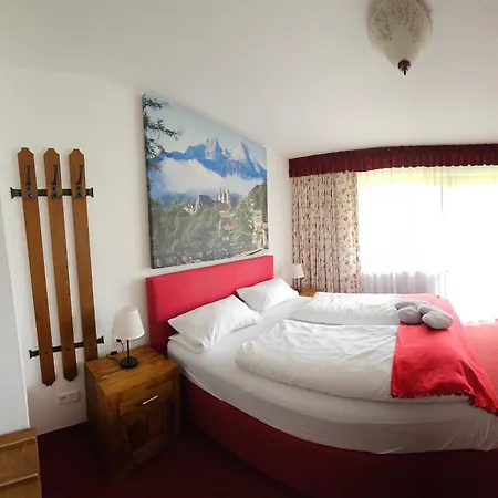 Tourist Boehm Hotel Schönau am Königssee