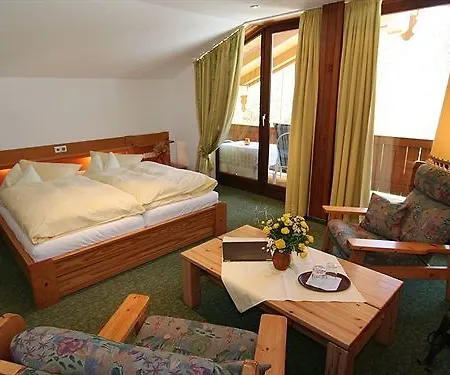 Szálloda Tourist Boehm