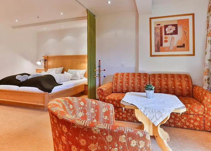 Hotel Tourist Boehm 3*