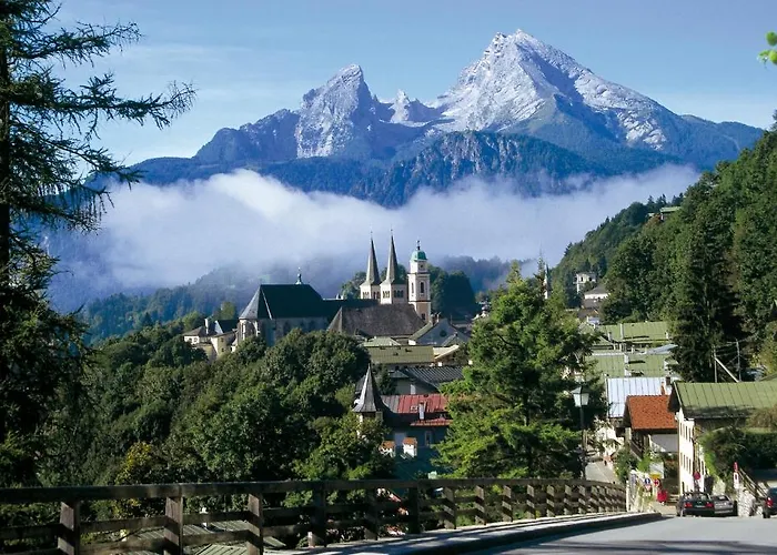 Tourist Boehm Hotel 3*