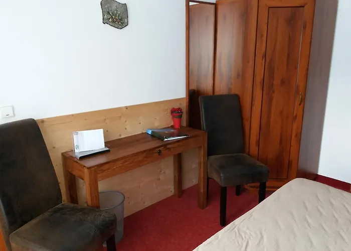 Tourist Boehm Hotel