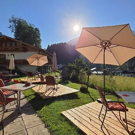 Tourist Boehm 3* Schoenau am Koenigsee