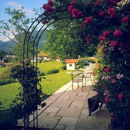 Tourist Boehm Hotel